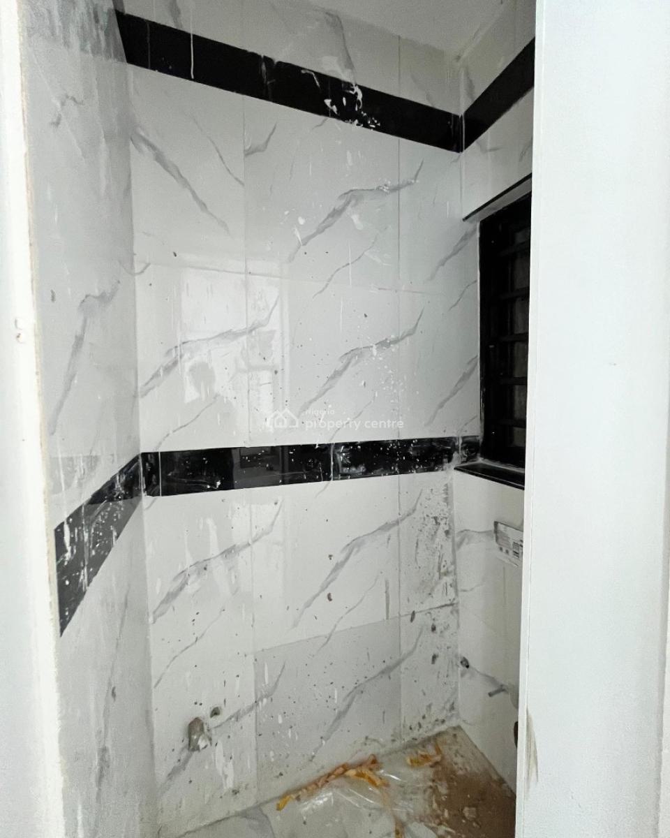 Lovely 2 Bedroom Apartment with Bq, Freedom Way, Lekki, Lagos, Block of Flats for Sale