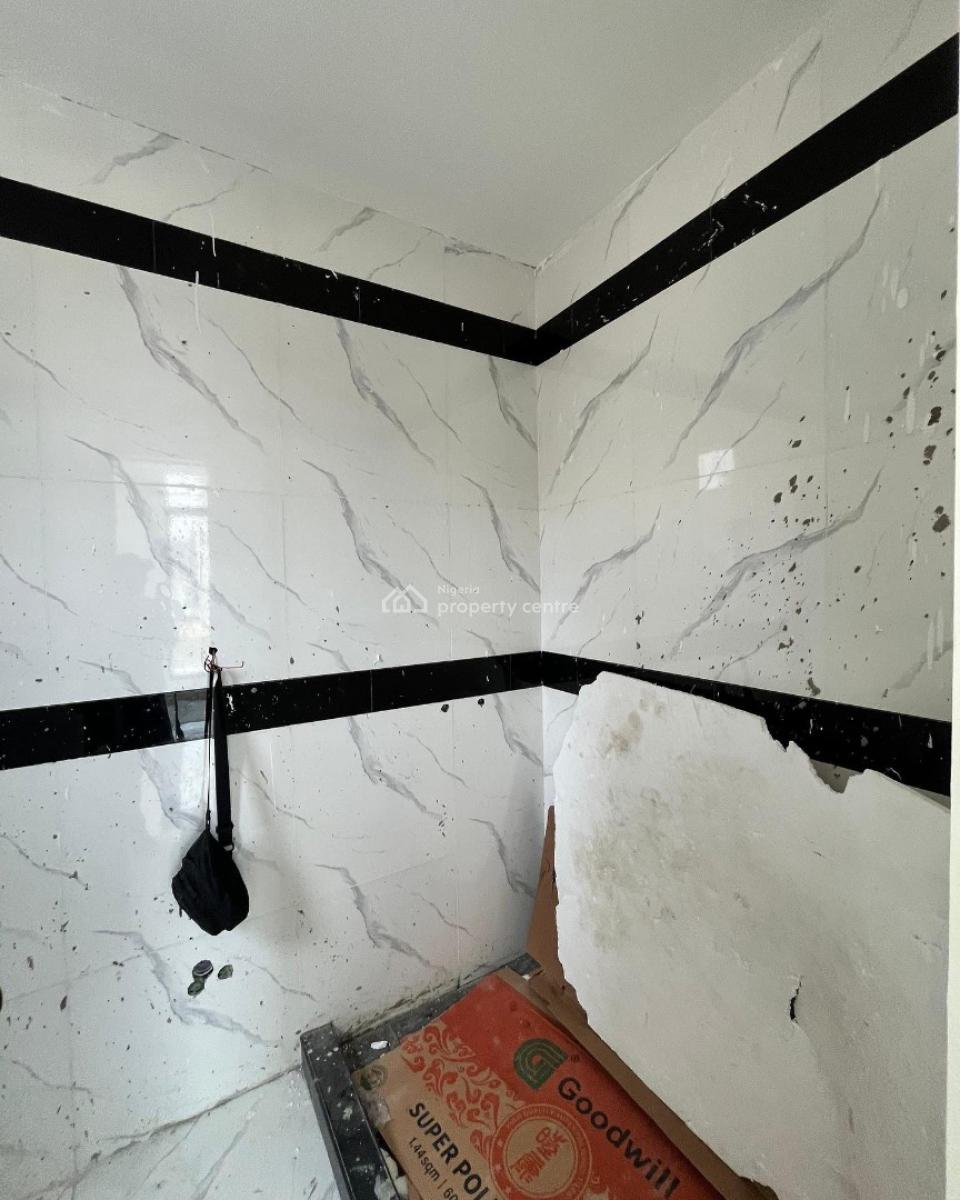 Lovely 2 Bedroom Apartment with Bq, Freedom Way, Lekki, Lagos, Block of Flats for Sale