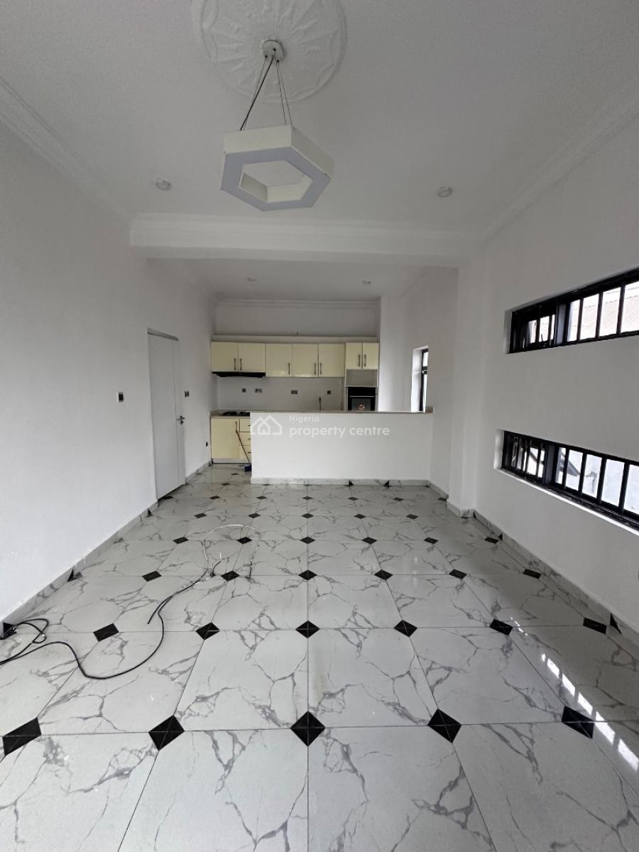 Nicely Built 2 Bedroom Apartment, Orchid, Lekki, Lagos, Flat / Apartment for Rent