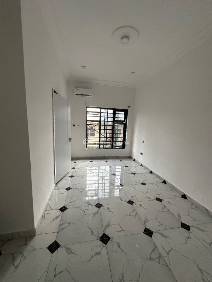 Nicely Built 2 Bedroom Apartment, Orchid, Lekki, Lagos, Flat / Apartment for Rent