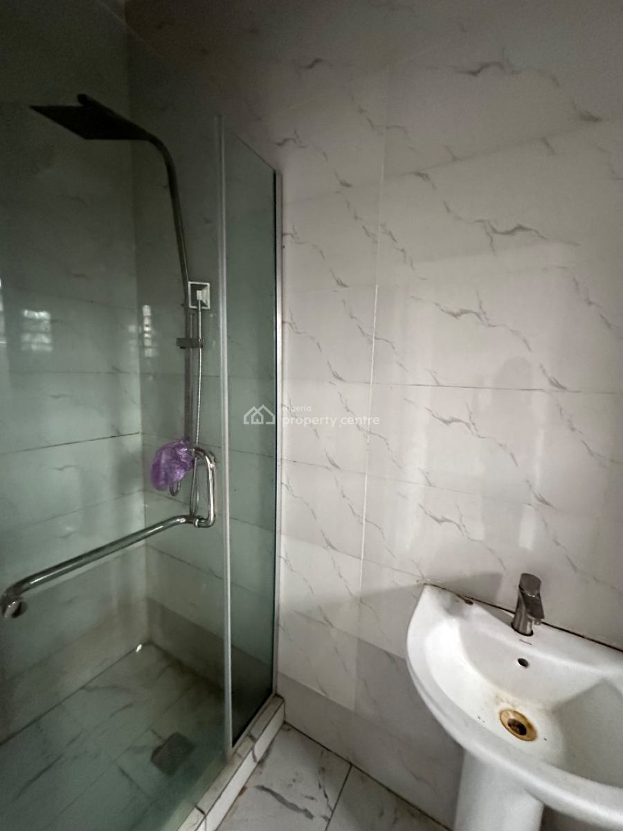 Nicely Built 2 Bedroom Apartment, Orchid, Lekki, Lagos, Flat / Apartment for Rent