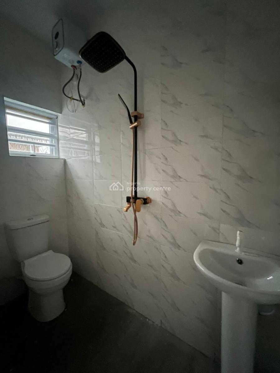 Spacious Brand New 2 Bedroom Apartment, Silverland Estate Sangotedo, Sangotedo, Ajah, Lagos, Flat / Apartment for Rent