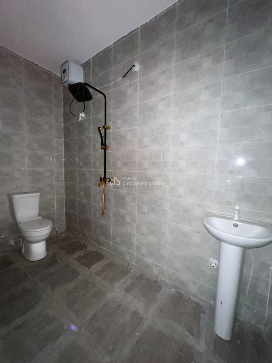 Spacious Brand New 2 Bedroom Apartment, Silverland Estate Sangotedo, Sangotedo, Ajah, Lagos, Flat / Apartment for Rent