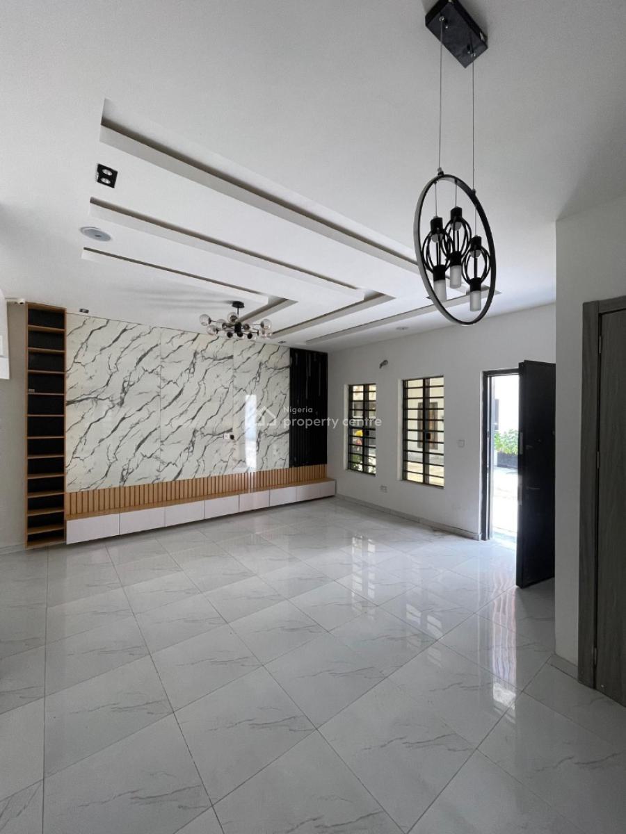 Elegant 4-bedroom Semi-detached Duplex with Bq, Lekki Phase 1, Lekki, Lagos, Semi-detached Duplex for Sale