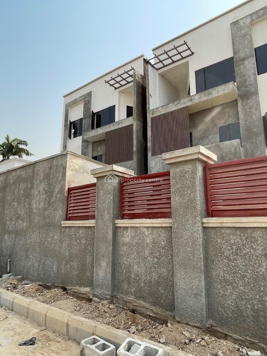 7 Bedrooms Semi-detached Duplex with Boys Quarter, Wuse 2, Abuja, Semi-detached Duplex for Sale