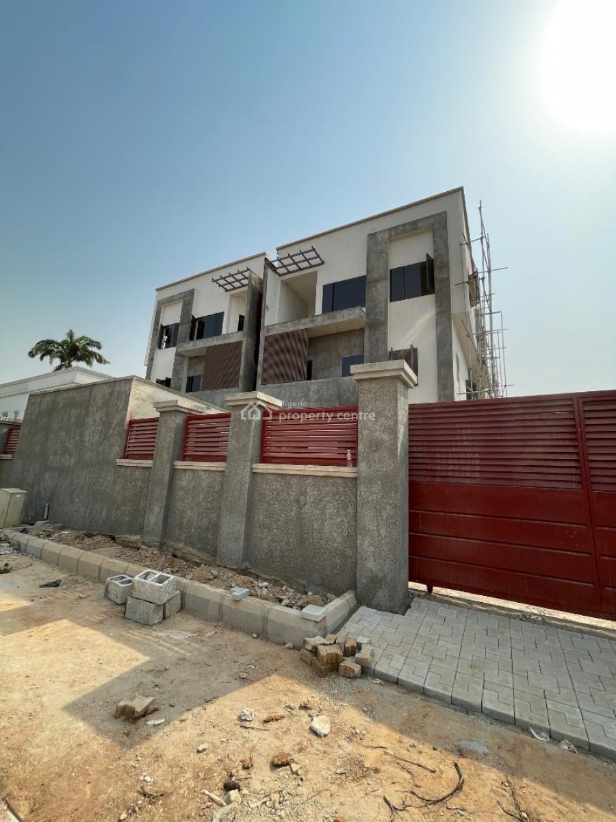7 Bedrooms Semi-detached Duplex with Boys Quarter, Wuse 2, Abuja, Semi-detached Duplex for Sale