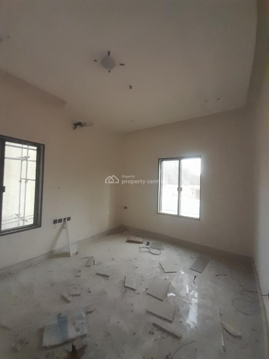 7 Bedrooms Semi-detached Duplex with Boys Quarter, Wuse 2, Abuja, Semi-detached Duplex for Sale