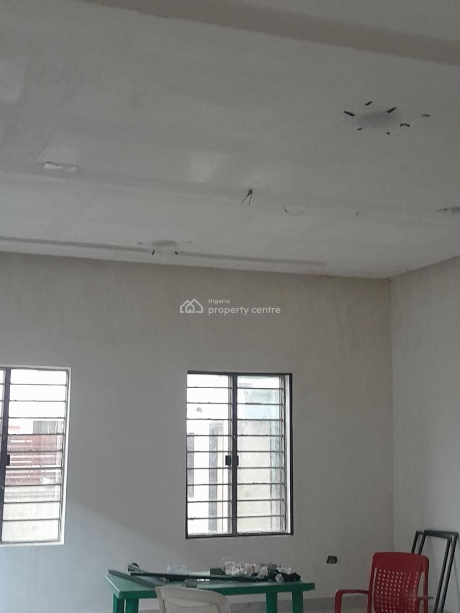 7 Bedrooms Semi-detached Duplex with Boys Quarter, Wuse 2, Abuja, Semi-detached Duplex for Sale