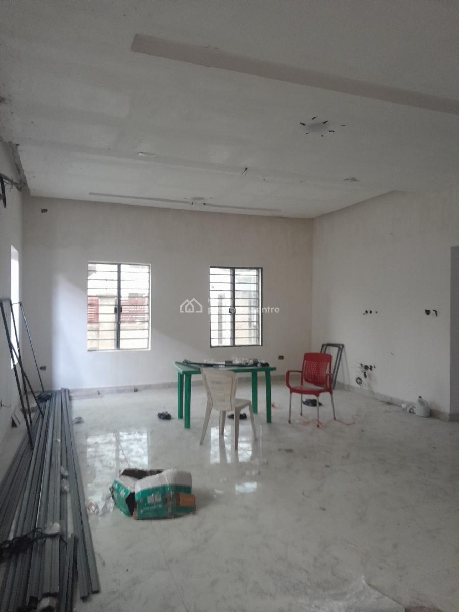 7 Bedrooms Semi-detached Duplex with Boys Quarter, Wuse 2, Abuja, Semi-detached Duplex for Sale