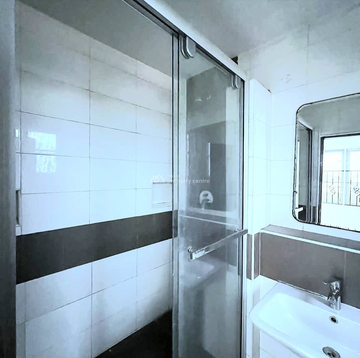 Brand New 3-bedroom Apartment, Lekki Phase 1, Lekki, Lagos, Flat / Apartment for Rent