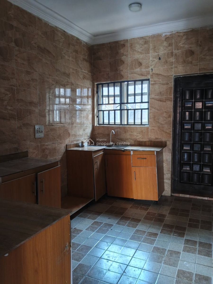 Spacious 2bedroom Flat Inside Dawaki (not Tarred Road), Citizen Avenue, Dawaki, Gwarinpa, Abuja, Flat / Apartment for Rent