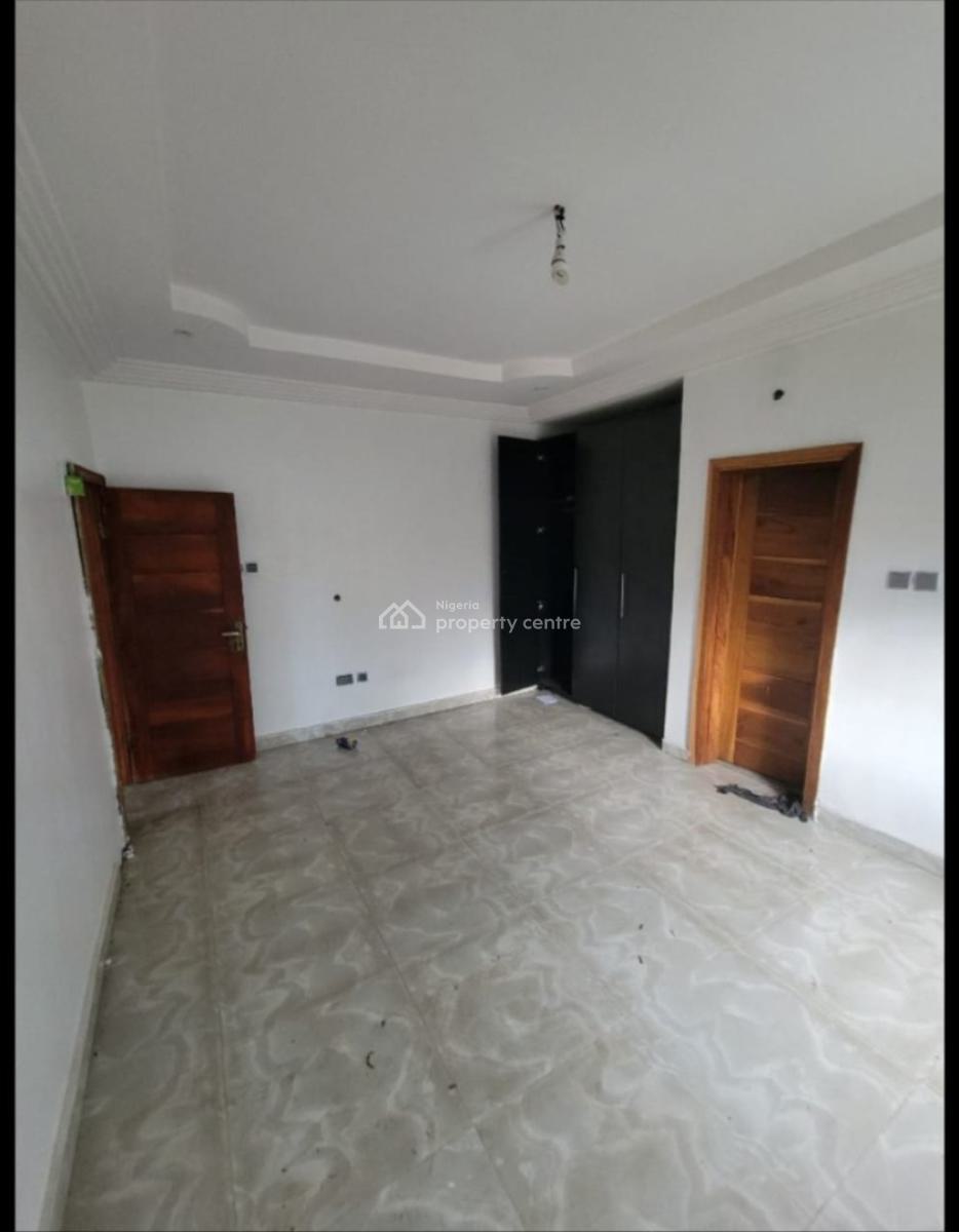Serviced 3 Bedroom Duplex in a Secured Estate, Lekki Phase 1, Lekki, Lagos, Semi-detached Duplex for Rent
