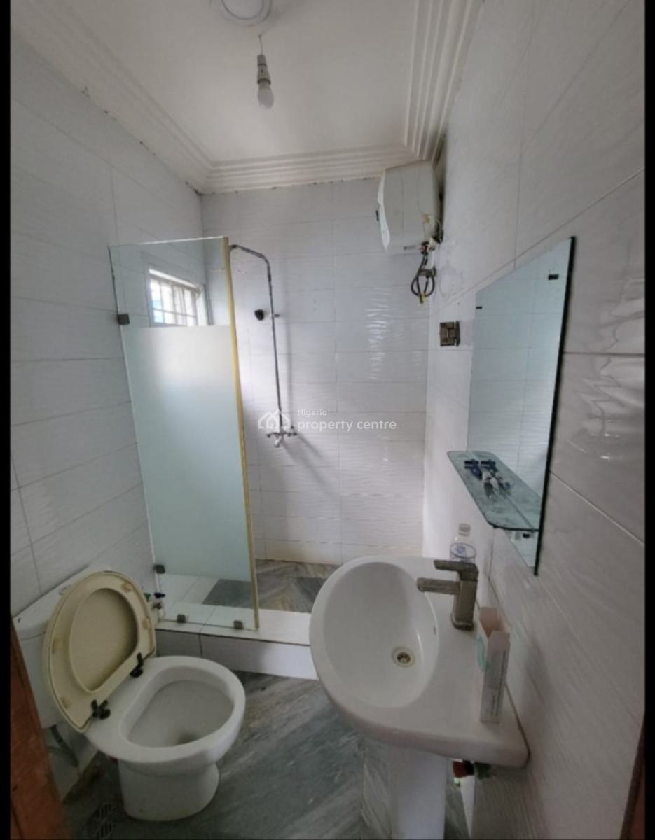 Serviced 3 Bedroom Duplex in a Secured Estate, Lekki Phase 1, Lekki, Lagos, Semi-detached Duplex for Rent