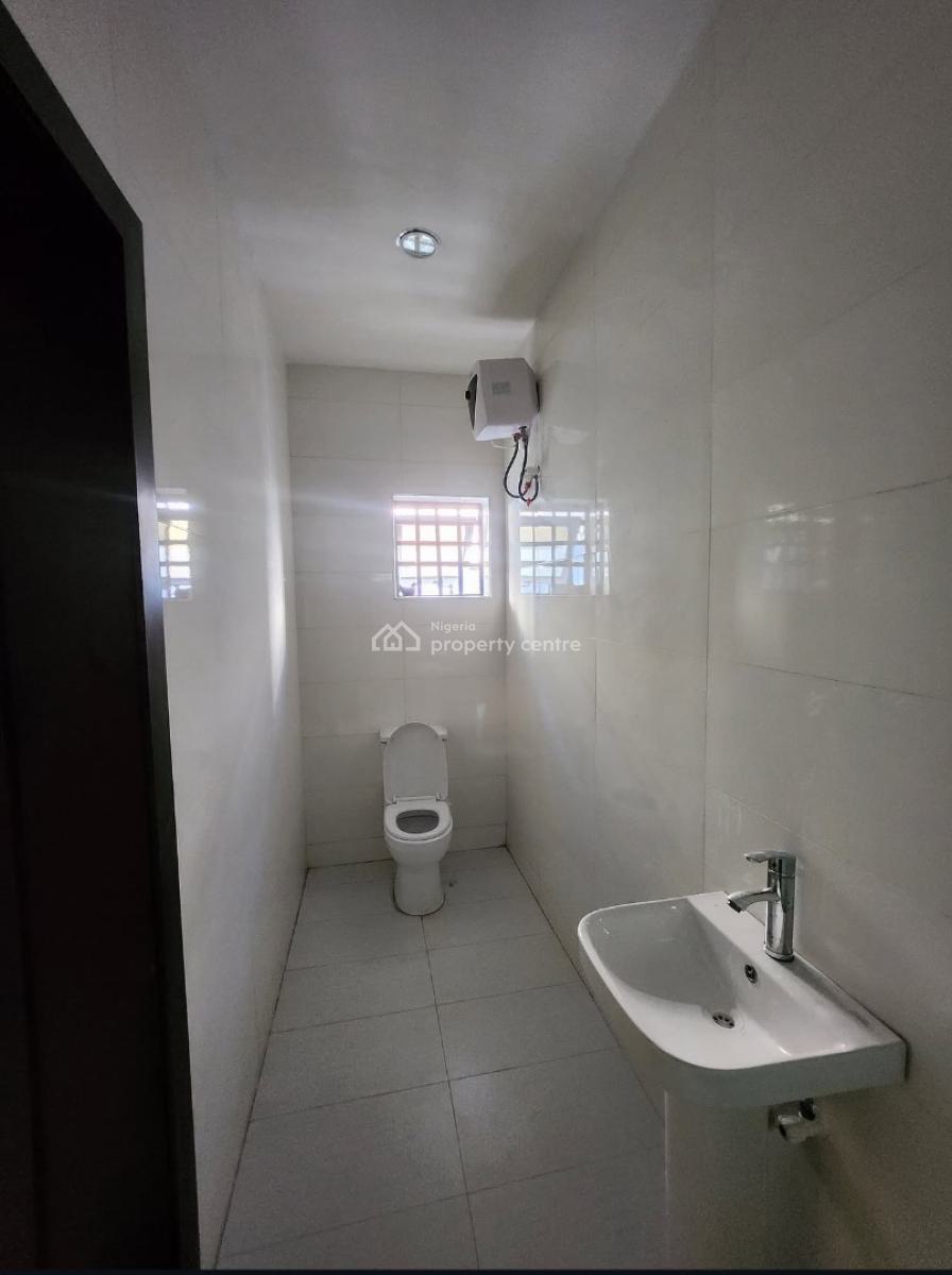 Luxury 3 Bedroom Duplex with Bq, Osapa, Lekki, Lagos, Semi-detached Duplex for Rent