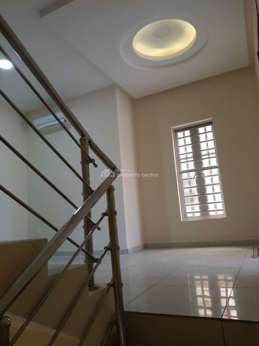 Serviced with 24/7 Power Supply 4 Bedroom En-suite Townhouse, Victoria Island (vi), Lagos, Terraced Duplex for Rent
