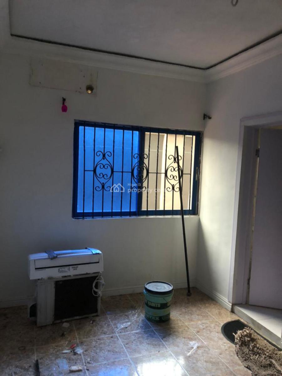 3 Bedroom Flat, Gra Phase 2, Magodo, Lagos, Flat / Apartment for Rent