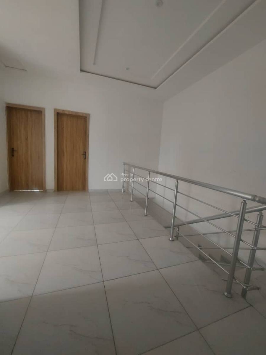 Shared Apartment in an Estate, Orchid Road, Lekki, Lagos, Self Contain (single Rooms) for Rent
