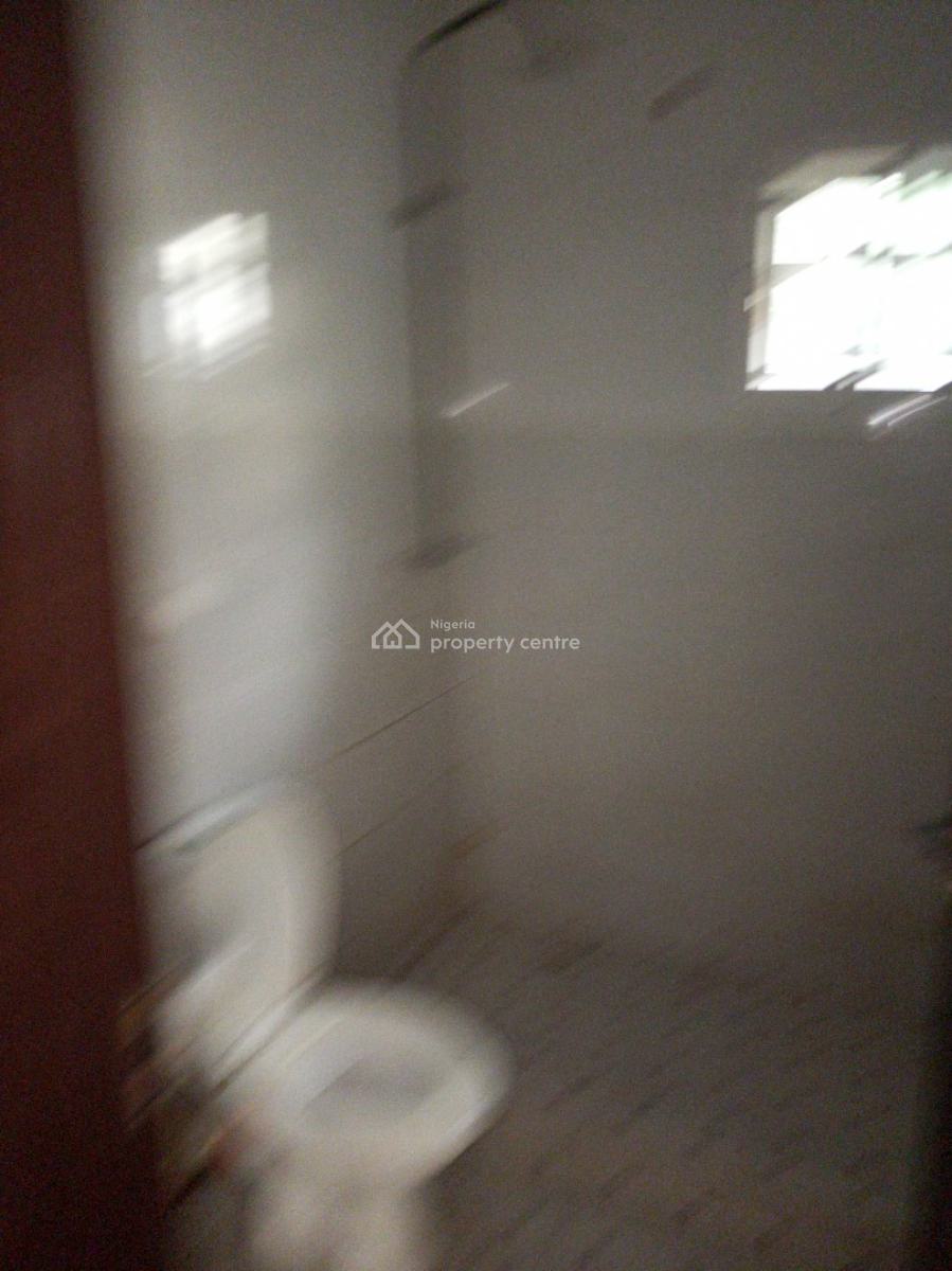 Ensuite Room in a 2bedroom Flat Working Class Only, Ologolo, Lekki, Lagos, Self Contain (single Rooms) for Rent