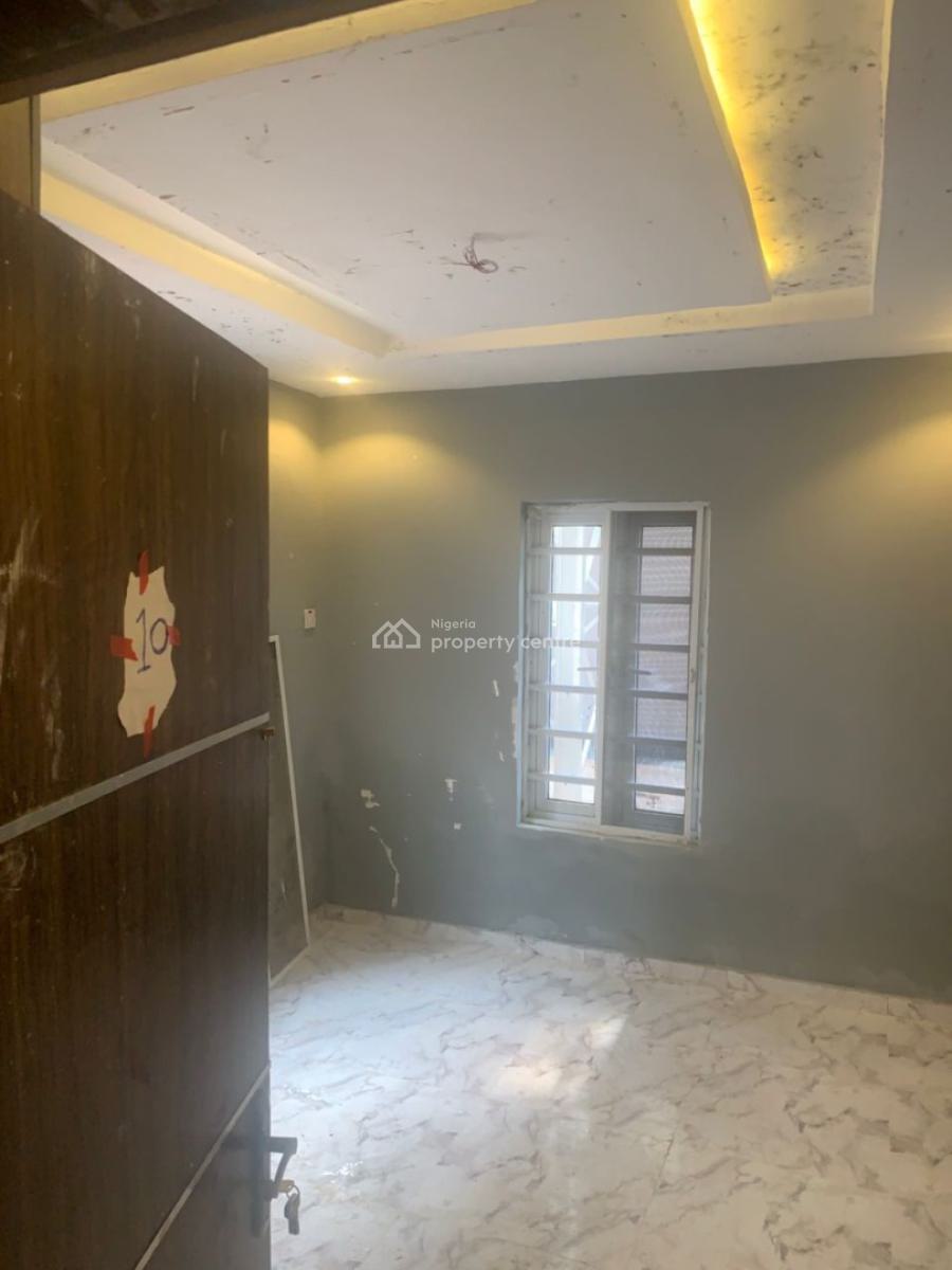 One Bedroom Apartment, Omole Phase 2, Ikeja, Lagos, Flat / Apartment for Rent