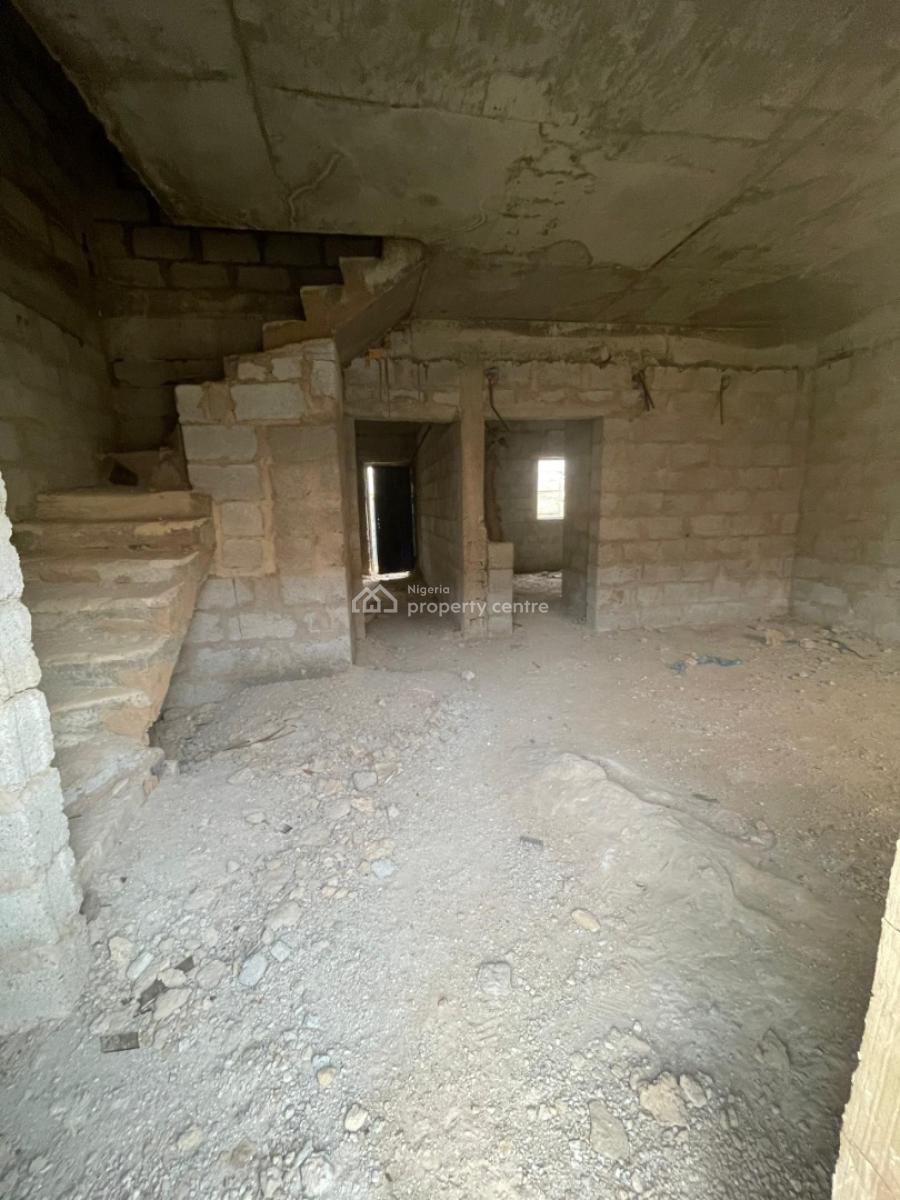 4bedroom Semi Finished Terrace Duplex in an Estate, Lifecamp District, Life Camp, Abuja, Terraced Duplex for Sale