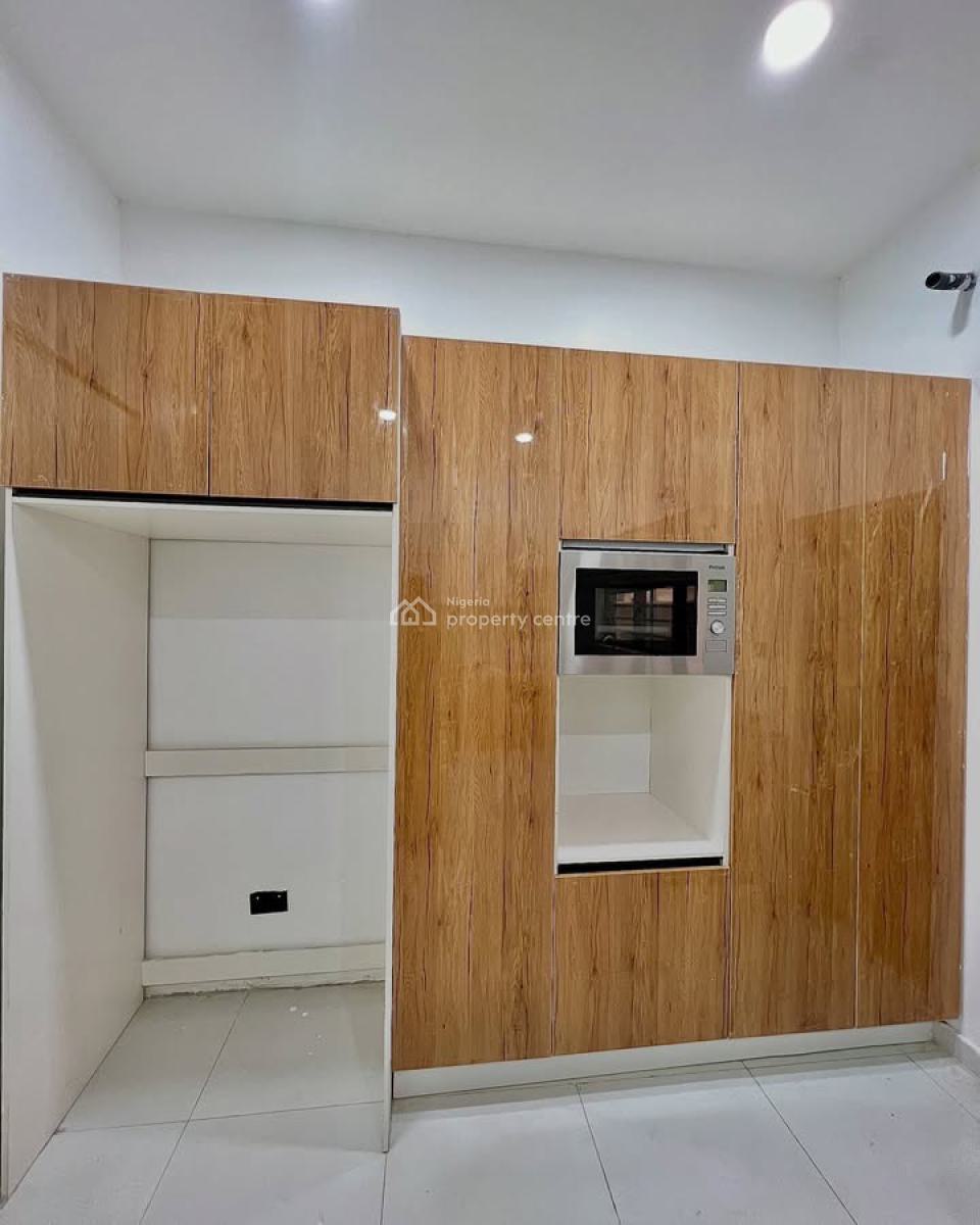 Serviced 4 Bedroom Detached Duplex in an Estate, Orchid Hotel Road, Lekki, Lagos, Detached Duplex for Sale