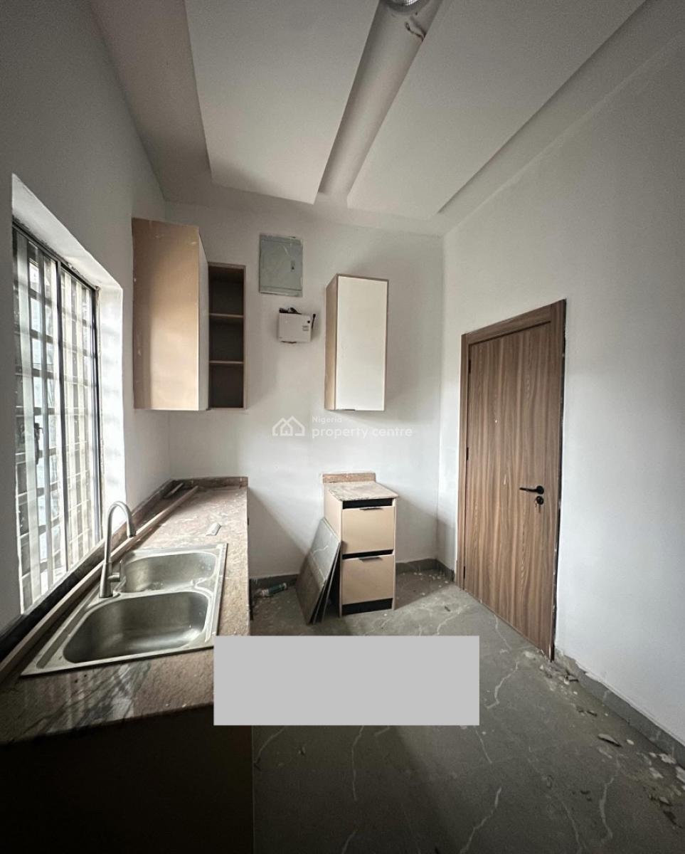 Fully Serviced 2 Bedroom Duplex in a Prime Location, Ologolo, Lekki, Lagos, Flat / Apartment for Rent