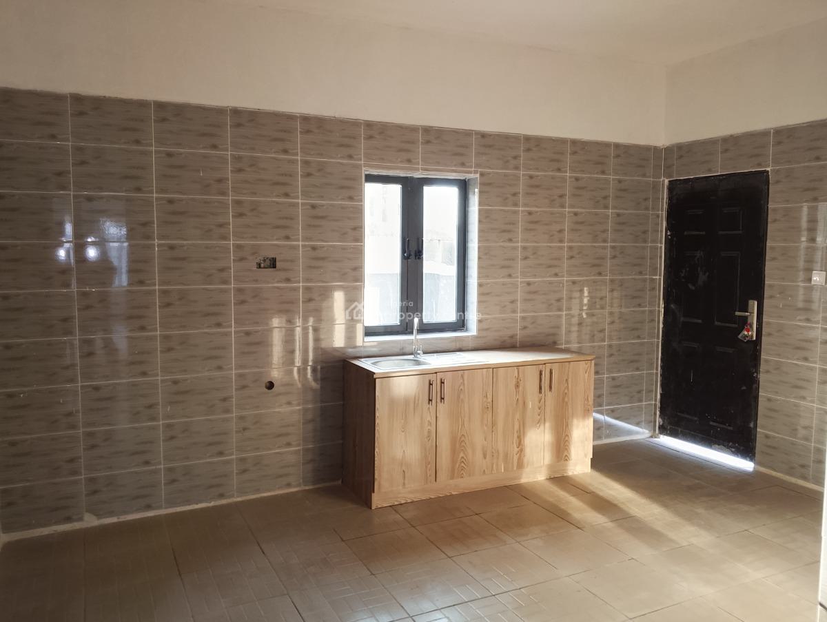 Spacious 3 Bedrooms Flat with Bq, Olusola Osas Close, Katampe, Abuja, Flat / Apartment for Rent