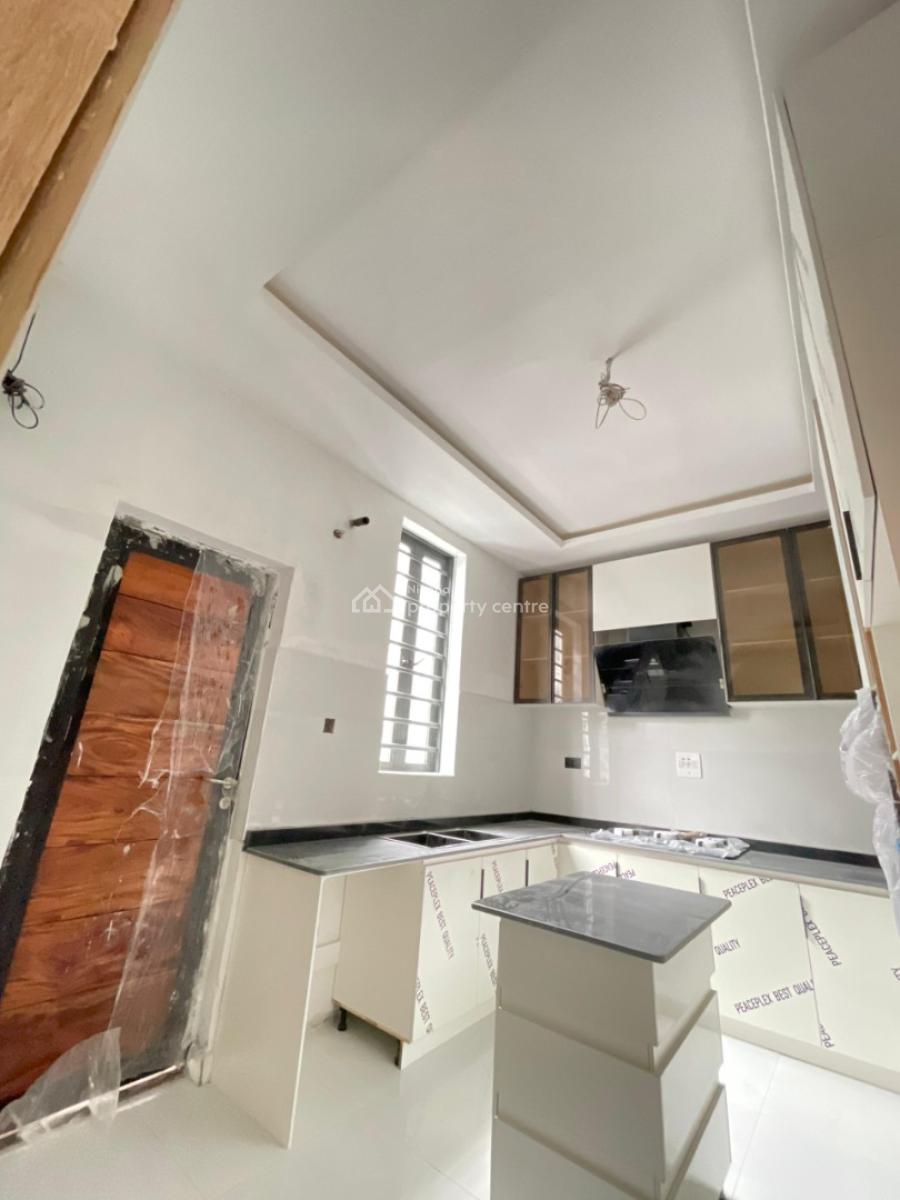 4 Bedroom Semi Detached Duplex with Bq -- C of O, Off Ogombo Road, Sangotedo, Ajah, Lagos, Semi-detached Duplex for Sale