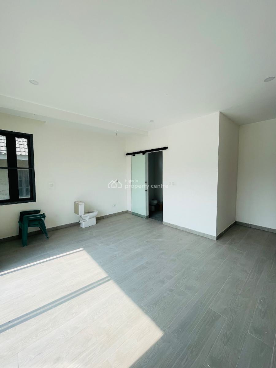 Newly Built 3 Bedrooms Plus Bq, Ikate, Lekki, Lagos, Flat / Apartment for Sale