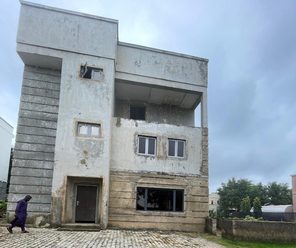 Fully Detached 4 Bedrooms Duplex with Bq in an Estate, Life Camp, Abuja, Detached Duplex for Sale