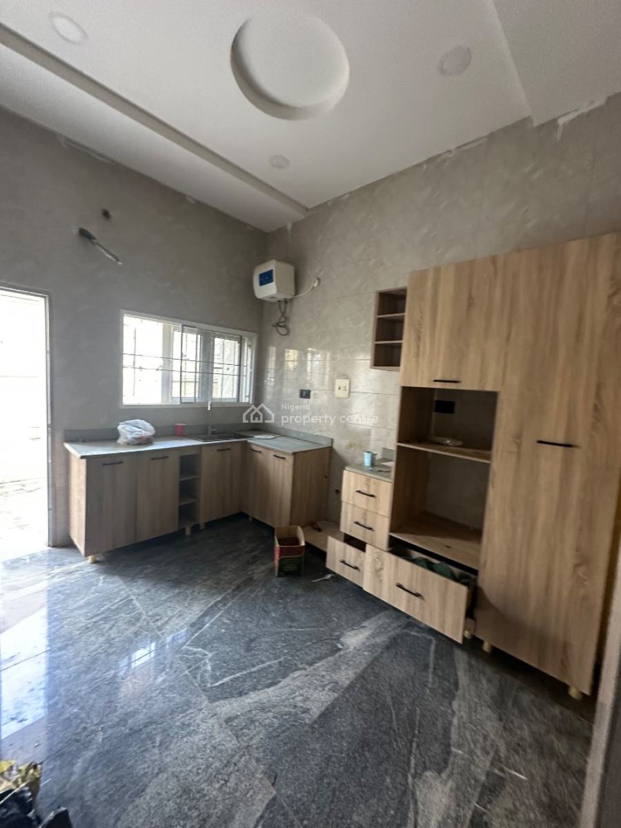 Beautiful Spacious 3 Bedroom Bungalow Standalone, Standard Estate, Galadimawa, Abuja, Detached Bungalow for Rent