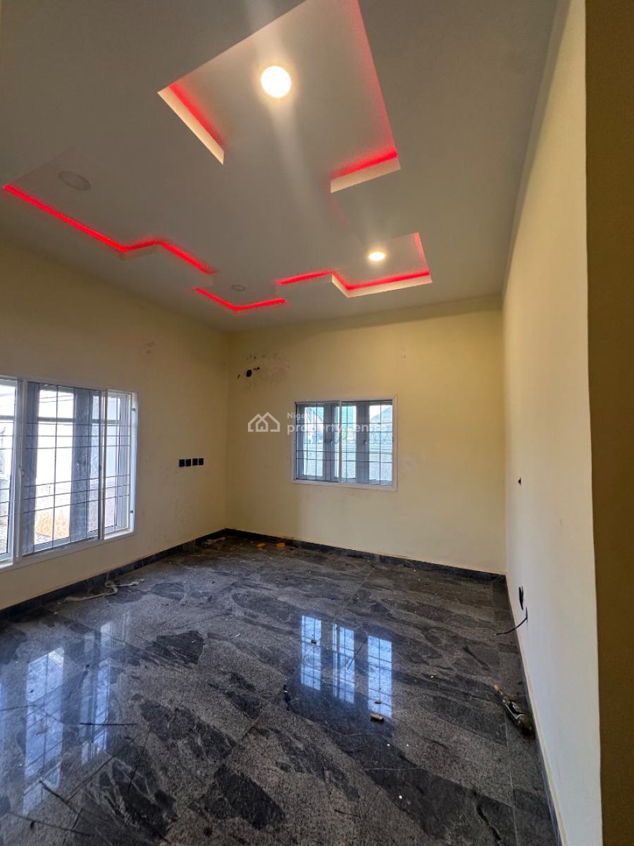 Beautiful Spacious 3 Bedroom Bungalow Standalone, Standard Estate, Galadimawa, Abuja, Detached Bungalow for Rent