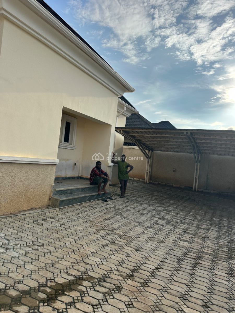 Beautiful Spacious 3 Bedroom Bungalow Standalone, Standard Estate, Galadimawa, Abuja, Detached Bungalow for Rent