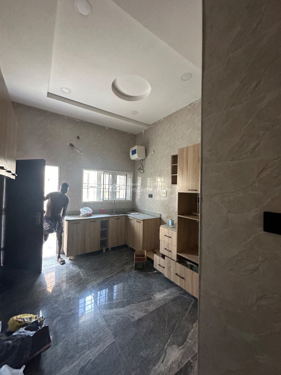 Beautiful Spacious 3 Bedroom Bungalow Standalone, Standard Estate, Galadimawa, Abuja, Detached Bungalow for Rent
