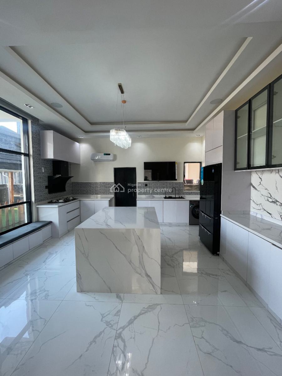Massive 5bed House with Gym Pool, Home Office, Lekki Phase 1, Lekki, Lagos, Detached Duplex for Sale