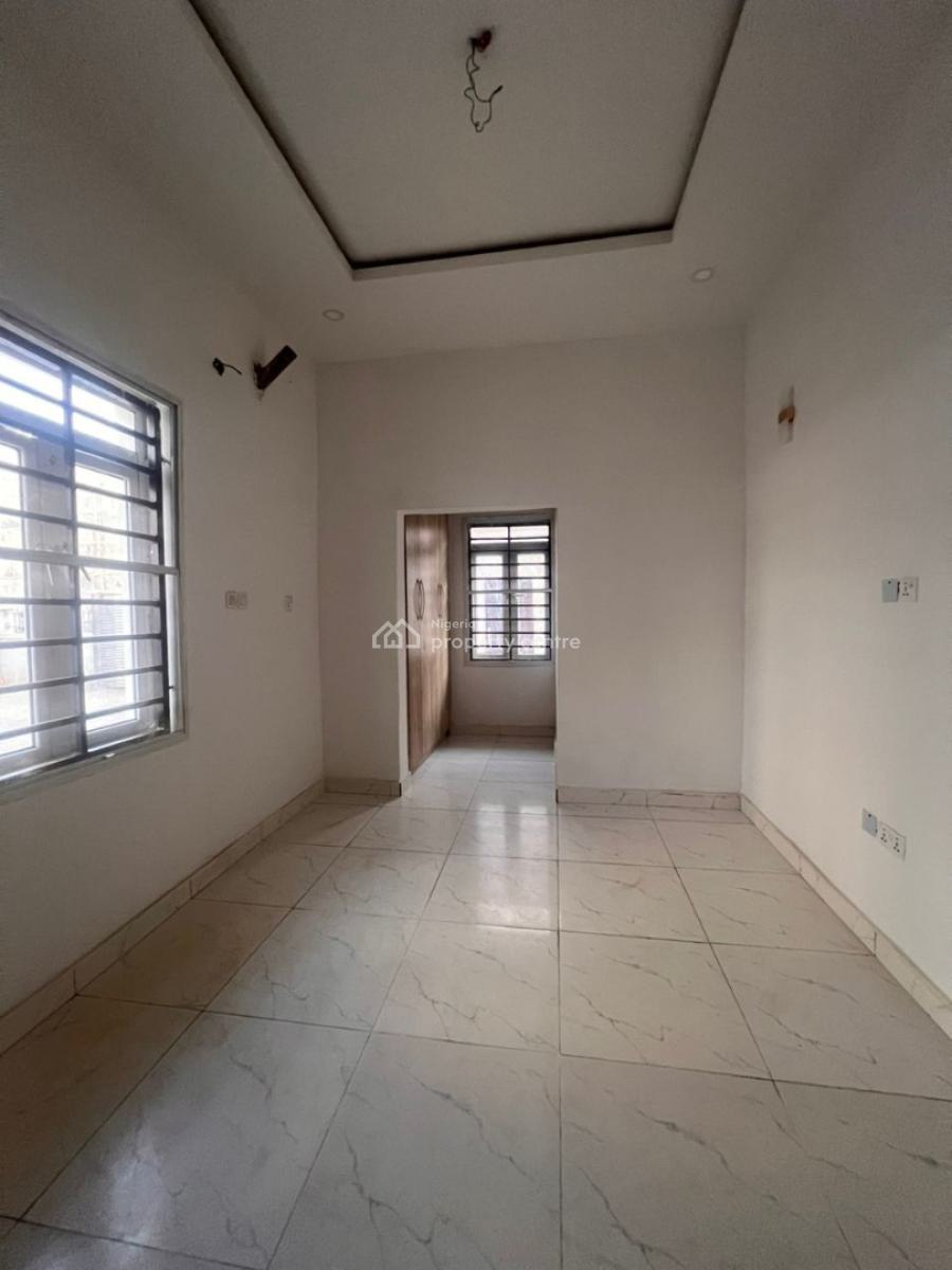 a Brand New Spacious 3 Bedroom Flat, Wuye District, Wuye, Abuja, Flat / Apartment for Rent