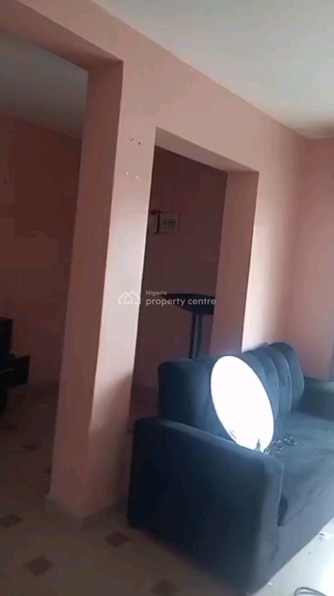 a Very Big Shop, Fola Agoro Road, Shomolu, Lagos, Shop for Rent