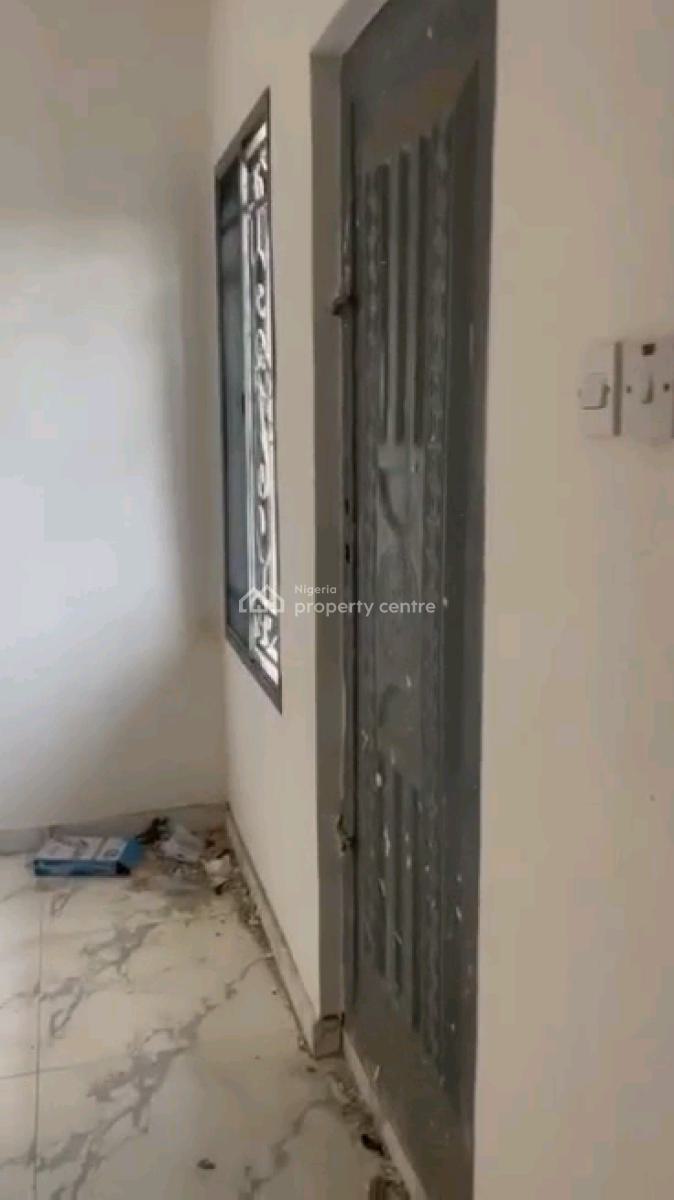 a Ground Floor 2 Bedroom Flat, Akoka, Yaba, Lagos, Flat / Apartment for Rent