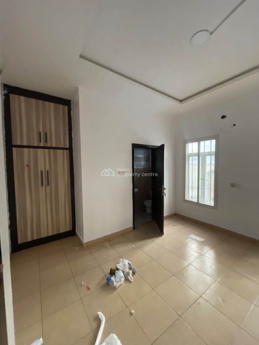 Standard 3-bedroom Duplex with Boys Quarters, Lekki Right By Pinnacle Filling Station, Lekki Phase 1, Lekki, Lagos, Terraced Duplex for Rent