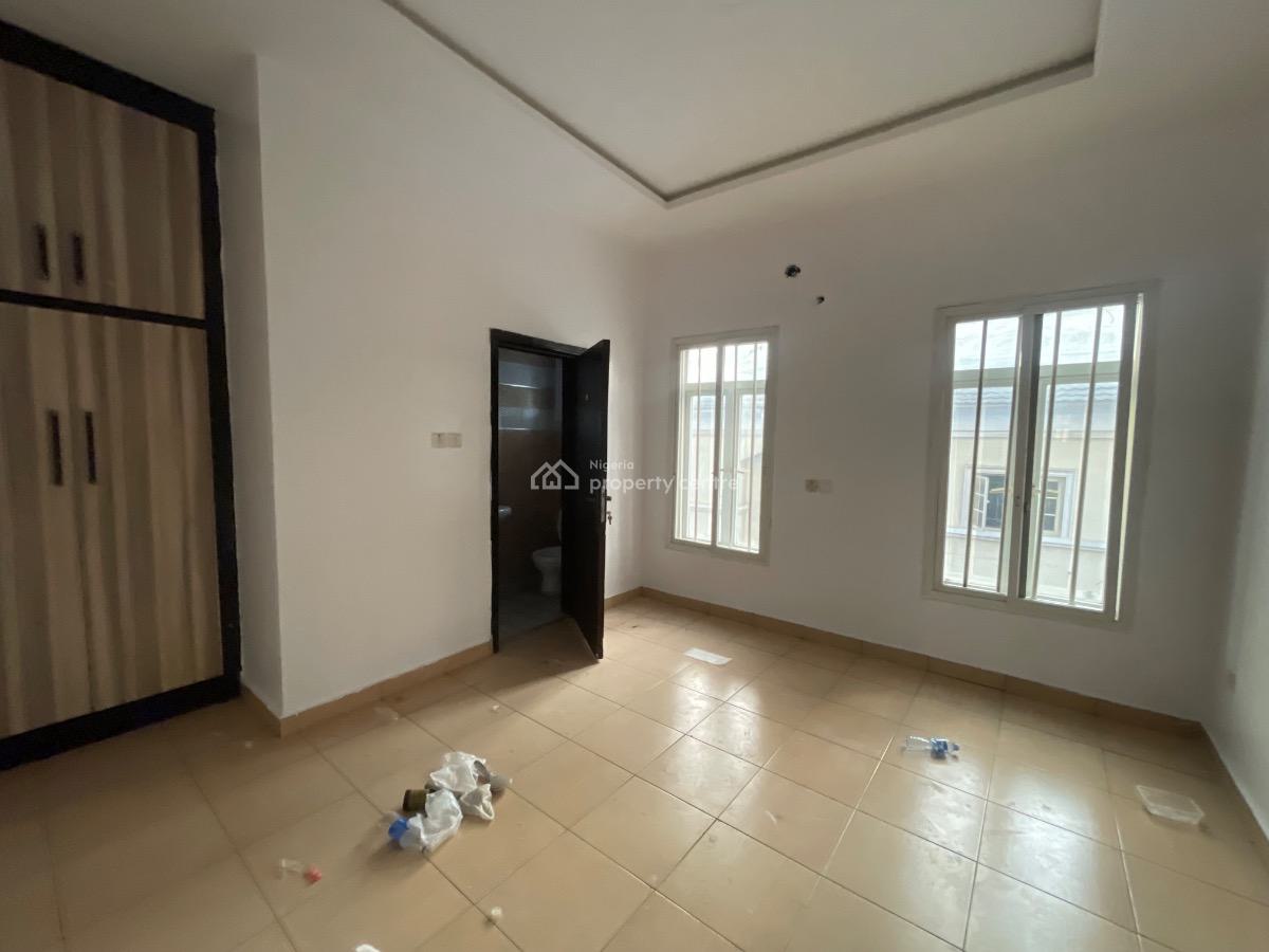 Standard 3-bedroom Duplex with Boys Quarters, Lekki Right By Pinnacle Filling Station, Lekki Phase 1, Lekki, Lagos, Terraced Duplex for Rent