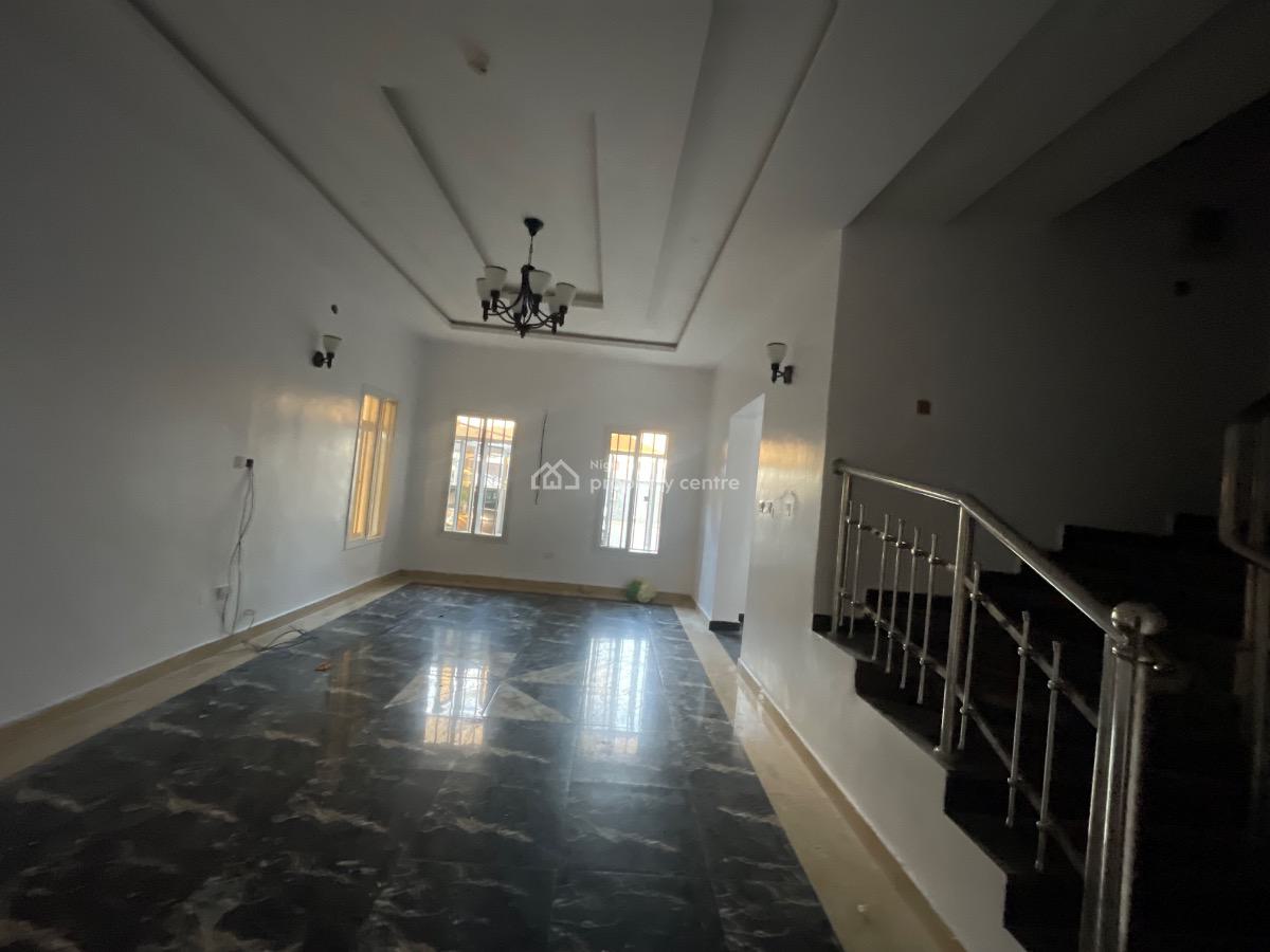 Luxury 3-bedroom Apartment with Bq, Lekki Phase 1, Lekki, Lagos, Flat / Apartment for Rent