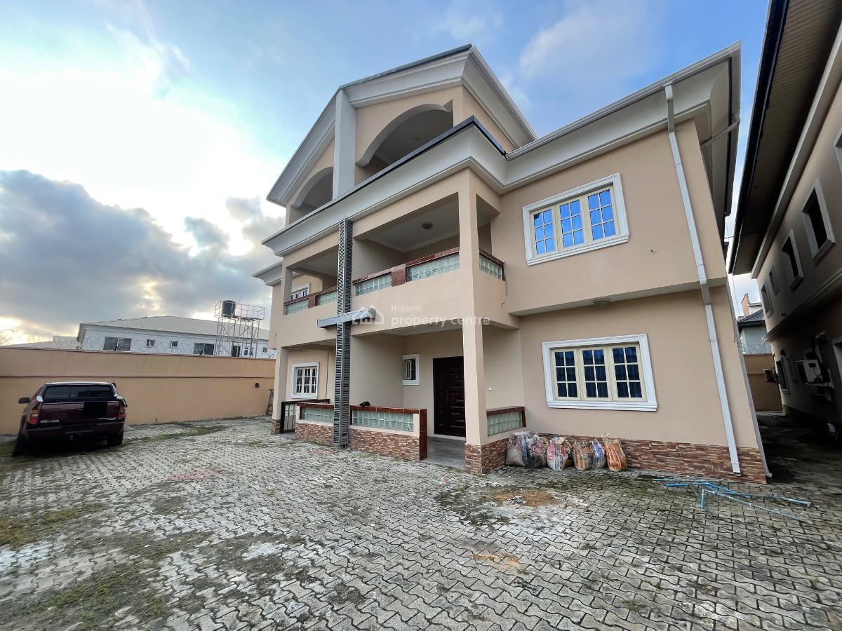 Spacious 5-bedroom Duplex with Boys Quarters, Lekki Right, Lekki Phase 1, Lekki, Lagos, Semi-detached Duplex for Rent
