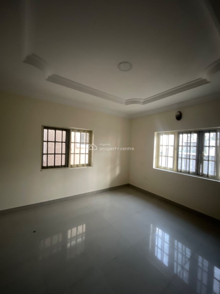 Spacious 5-bedroom Duplex with Boys Quarters, Lekki Right, Lekki Phase 1, Lekki, Lagos, Semi-detached Duplex for Rent