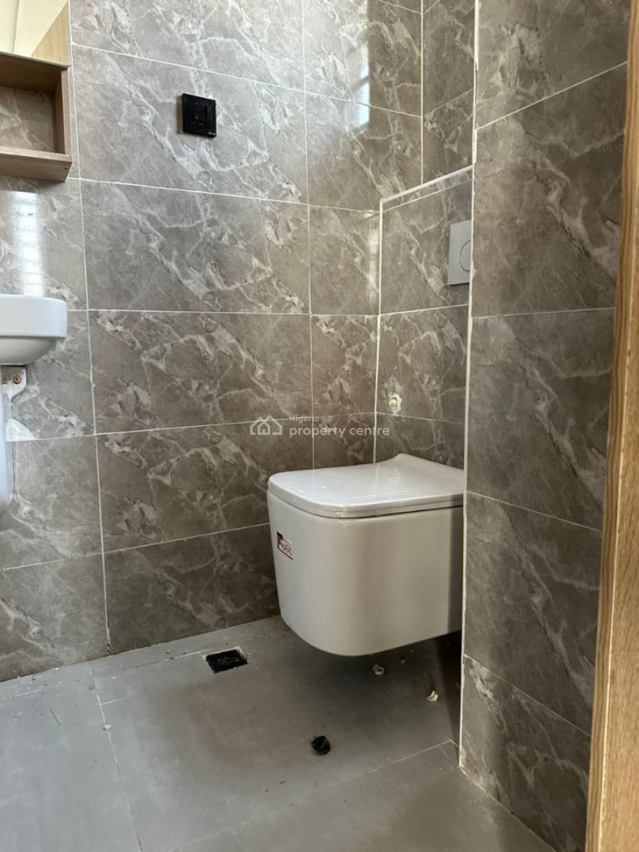2 Bedrooms Flat, Available, Ikota, Lekki, Lagos, Flat / Apartment for Sale