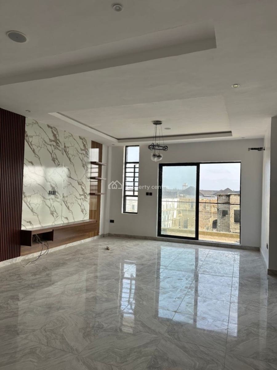 2 Bedrooms Flat, Available, Ikota, Lekki, Lagos, Flat / Apartment for Sale