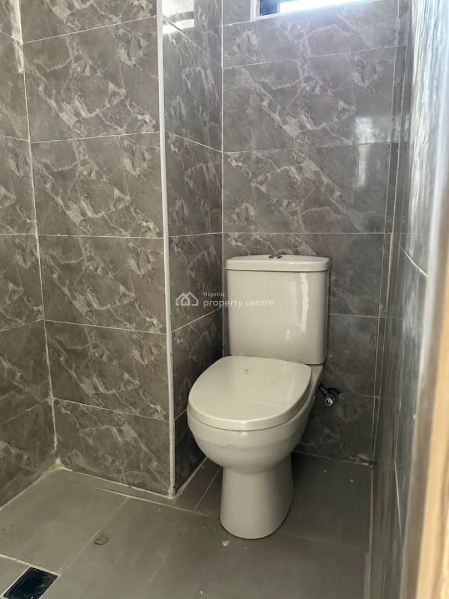 2 Bedrooms Flat, Available, Ikota, Lekki, Lagos, Flat / Apartment for Sale