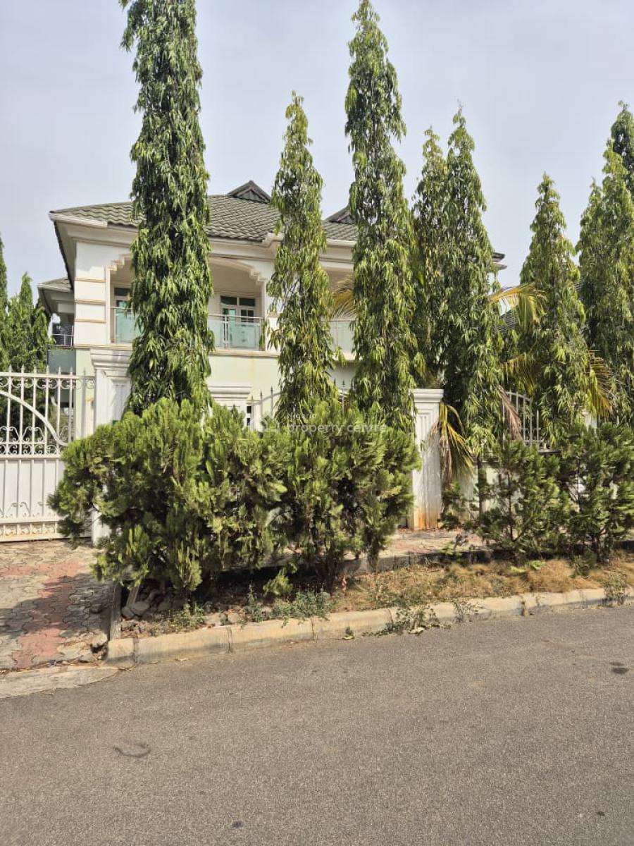 Standard 5 Bedroom Detached Duplex with a Bq, Kukwaba, Abuja, Detached Duplex for Sale