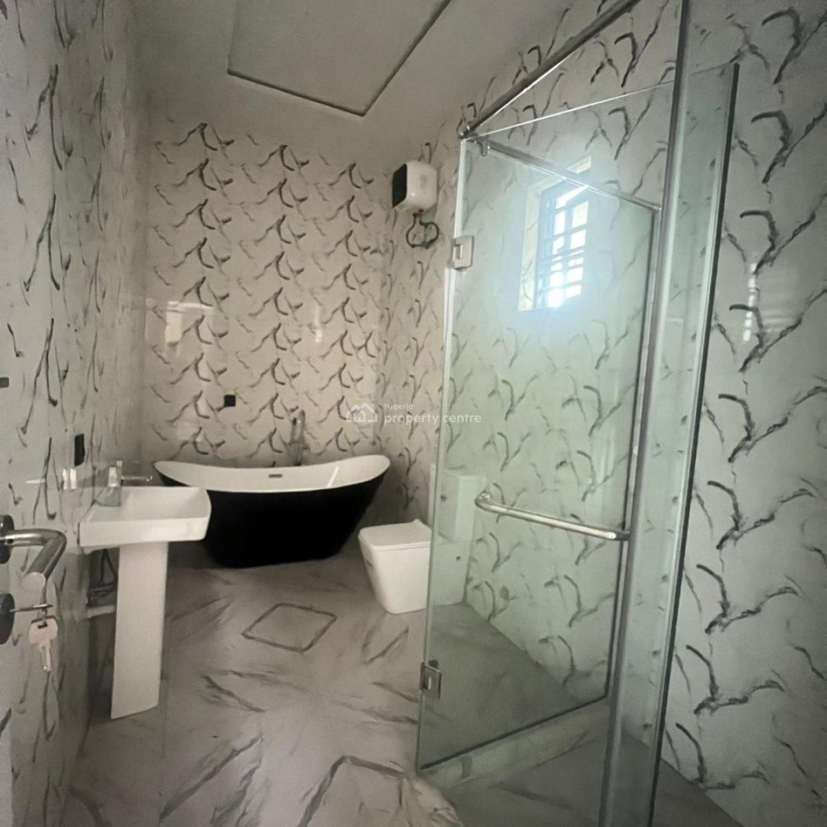 4 Bedrooms Fully Detached Duplex with Bq, Ikota, Lekki, Lagos, Detached Duplex for Sale