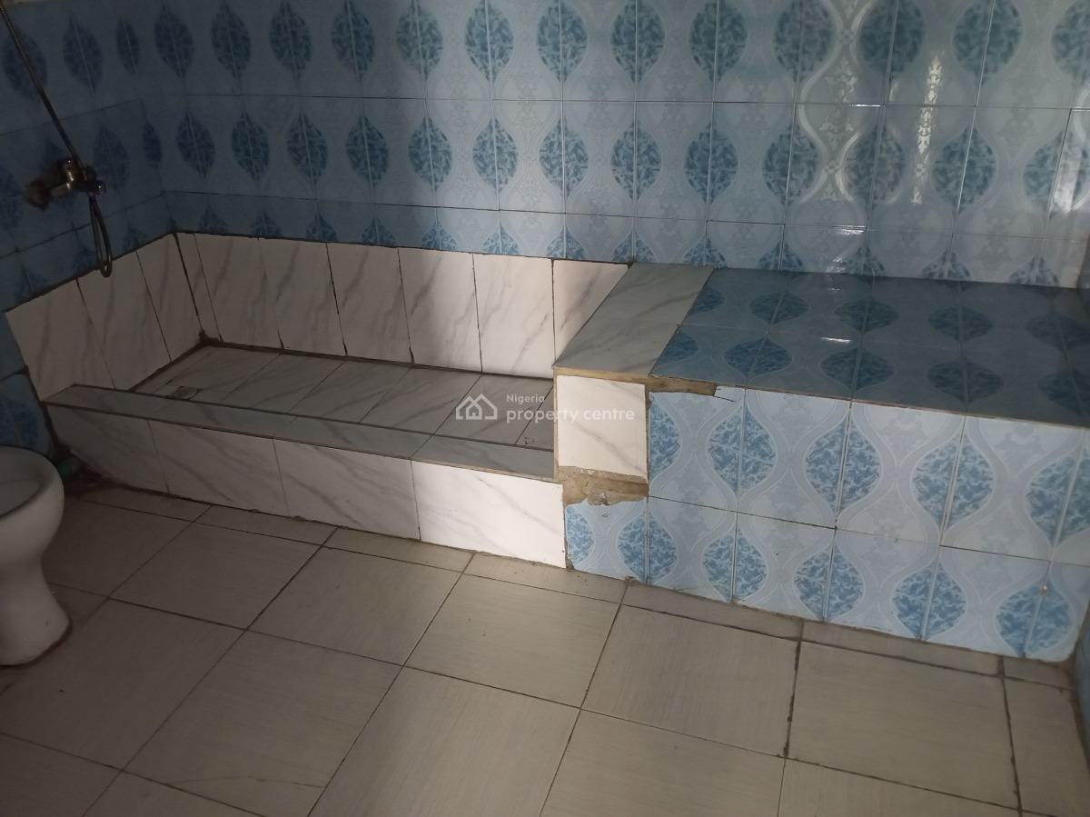 a Nice Room in a Shared Apartment, Ilaje, Ilaje, Ajah, Lagos, Self Contain (single Rooms) for Rent