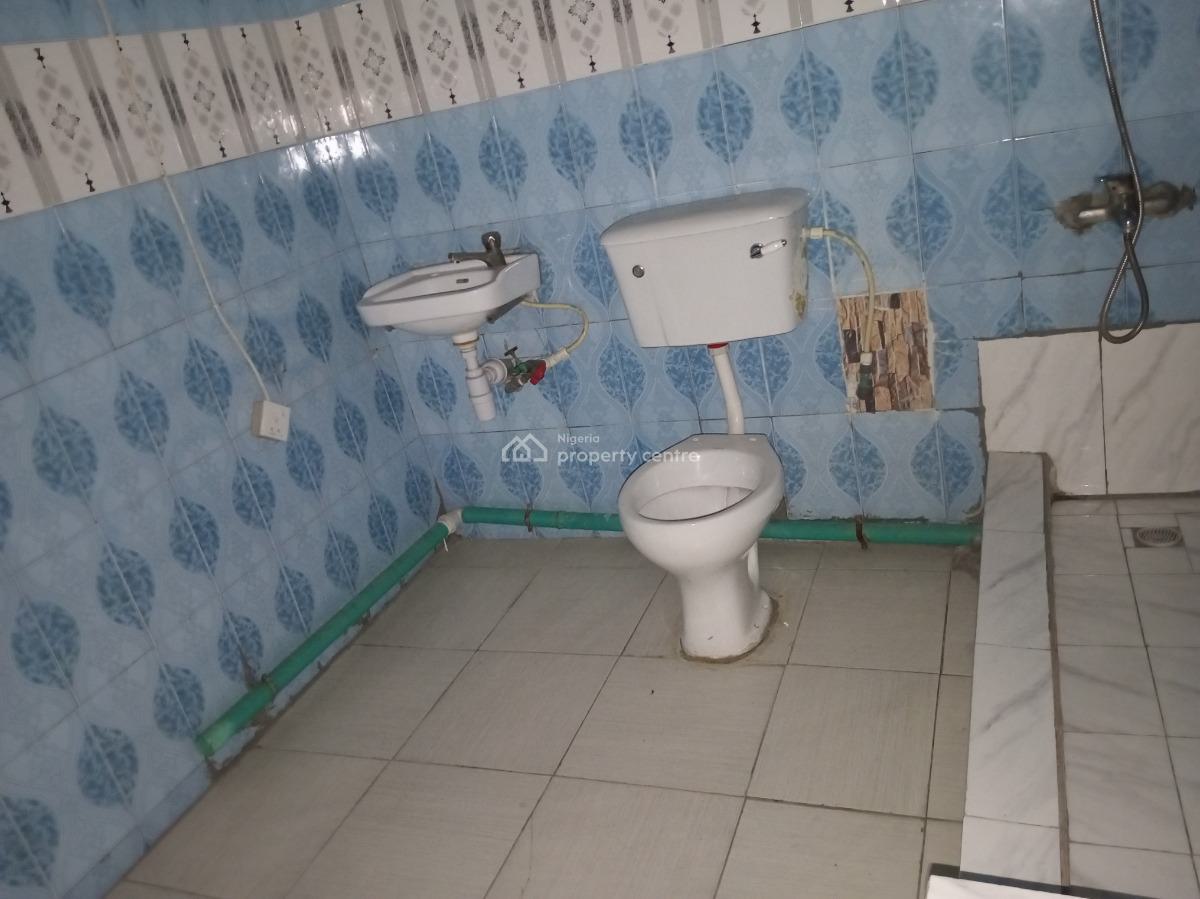 a Nice Room in a Shared Apartment, Ilaje, Ilaje, Ajah, Lagos, Self Contain (single Rooms) for Rent